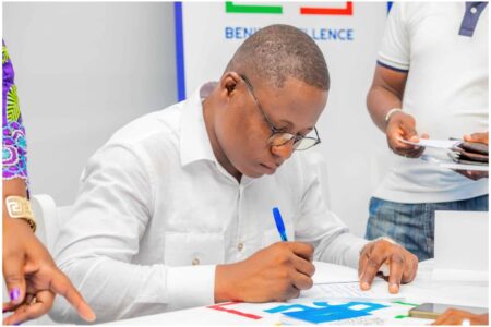 Aventure en Suspens du Dr Ifadjouro Félix BADJAGOU : Un véritable guide pour les passionnés d’entrepreneuriat