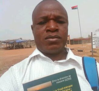 MICRO-BIO, Fou du livre M. Mahamadou KANTAGBA