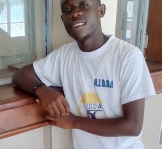 ‎R.D.C : Léonard-Espérant KABEYA, un jeune talent littéraire du Kasaï-Central s’impose sur la scène internationale ✍️‎‎