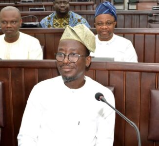 « Budget MTCA 2026 : 37,9 milliards FCFA, -50,81 %… quelles marges réelles pour structurer l’économie du livre au Bénin ? »